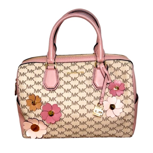 Michael Kors Bag Floral Appliqué Mercer Medium Duffel Natural pink gold hardware - Picture 1 of 17